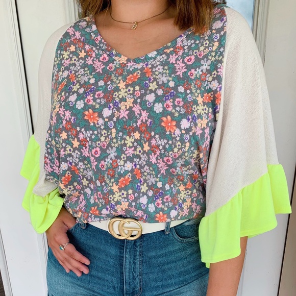 That 70's Top - Picture 2 of 2